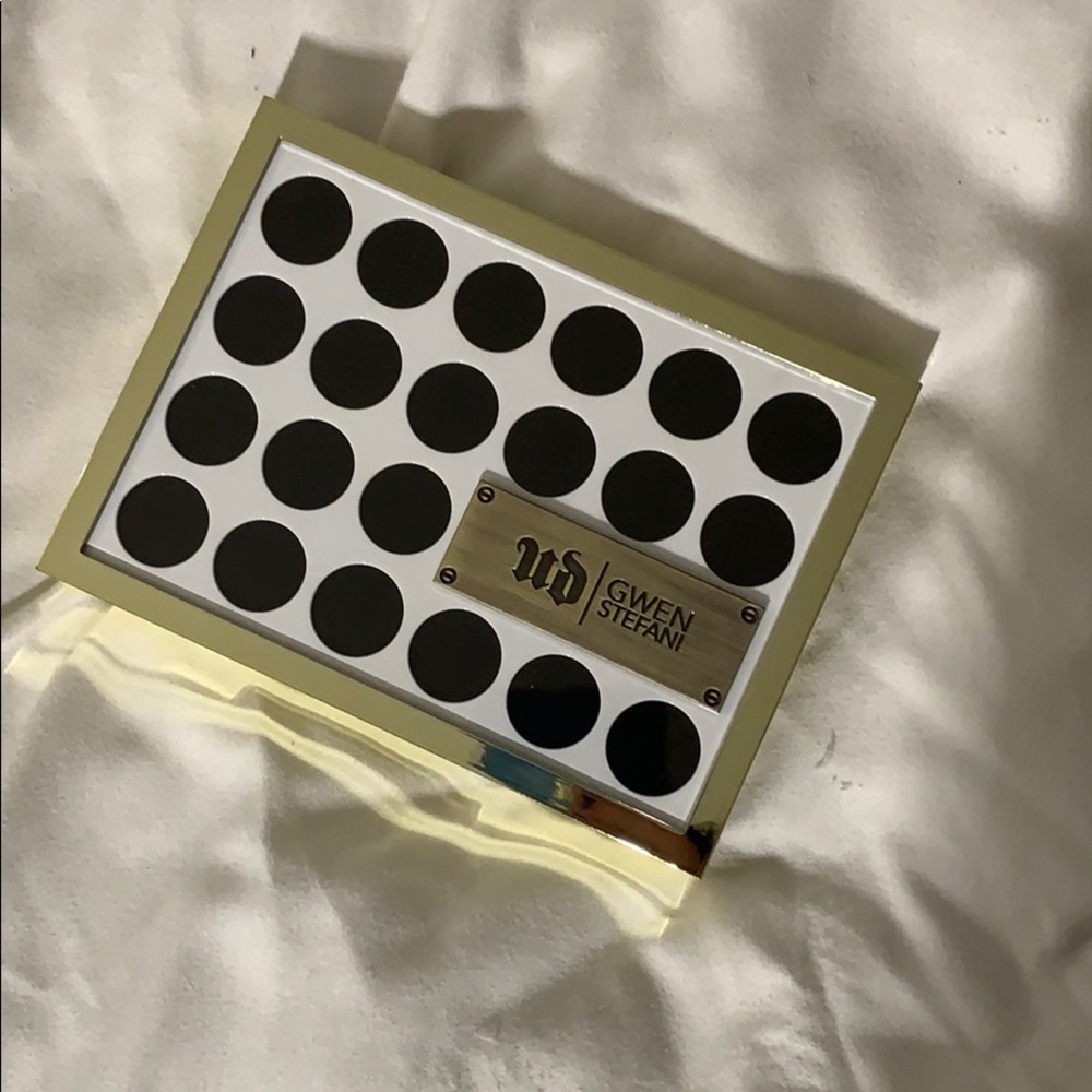 Urban decay Gwen stefani palette